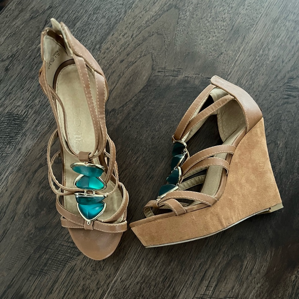 Aldo wedge sandal